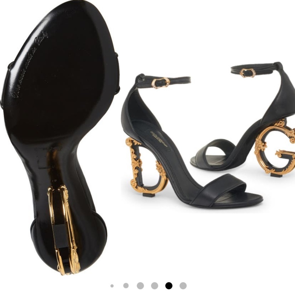 Authentic Dolce&Gabbana heels brand new comes with box,extra taps and shoe bags
